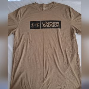 Under Armour t shirt